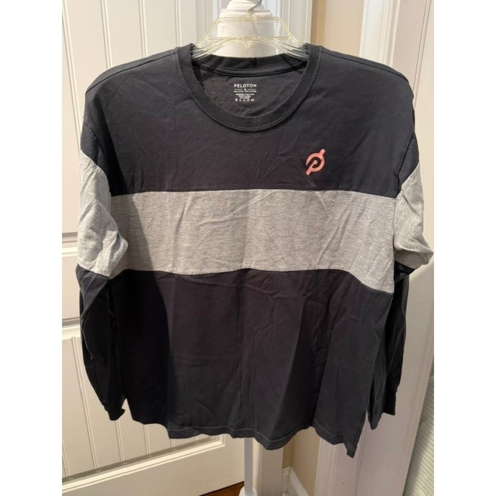 Peloton Mens Navy Gray Colorblock Long Sleeve Graphic Tee Shirt Make Waves M